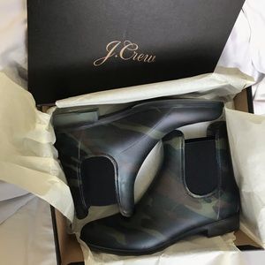 **SALE** NWB J Crew RARE Camo Chelsea rain boots